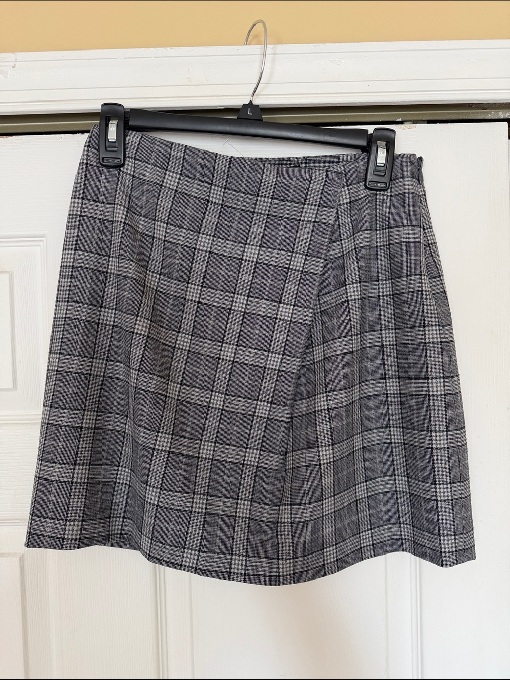 Banana Republic Gray Plaid A-Line Skirt